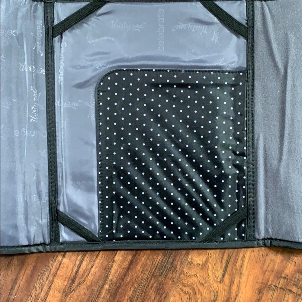 Thirty-one IPAD case - Picture 3 of 5